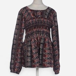 Long Sleeve Scoop Neck Pullover Blouse Size S